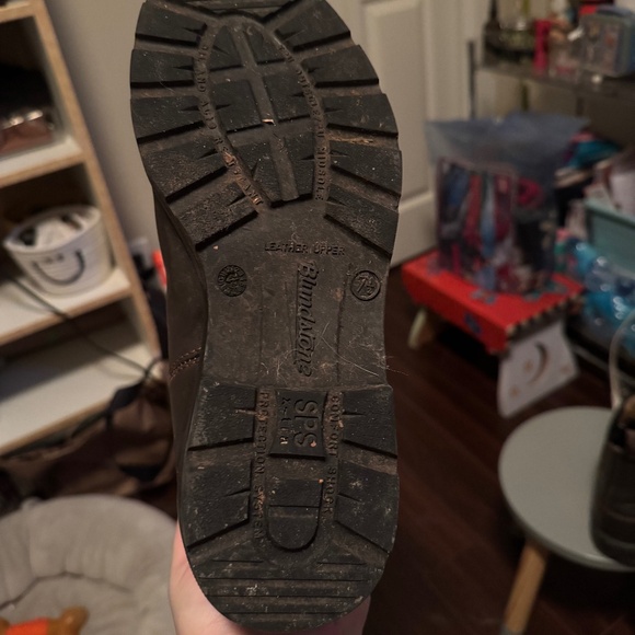 Blundstone's 550's - Picture 6 of 6